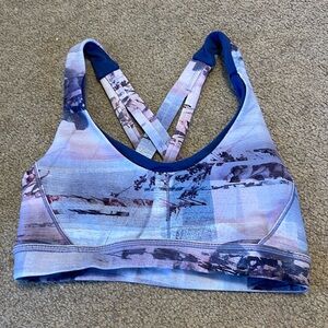 Lululemon Stash N’ Run Bra
Sunrise Silhouette Multi